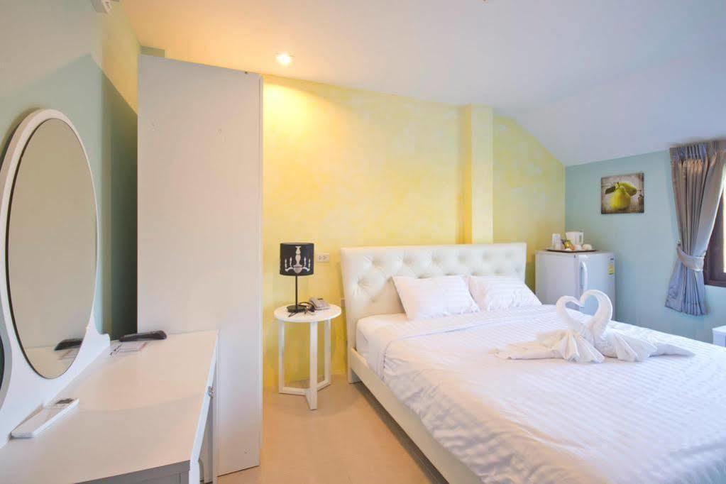 Oyo 345 The Click Guesthouse At Chalong Phuket Eksteriør bilde